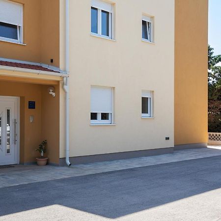 Apartment J&E メドゥリン エクステリア 写真